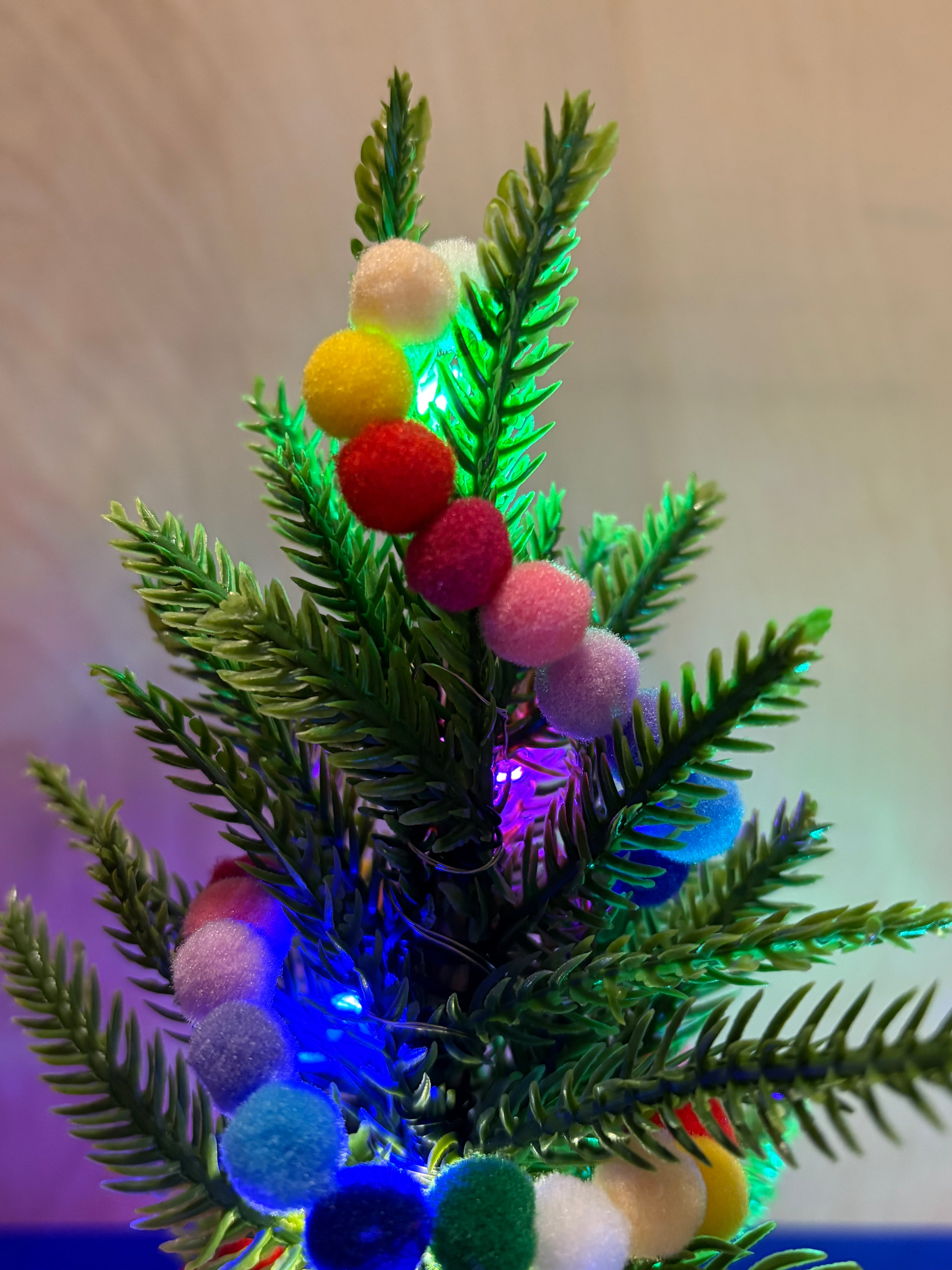 Dollhouse Christmas Tree with Faux Norfolk Pine Branches and Fairy Lights - 1:12 Scale